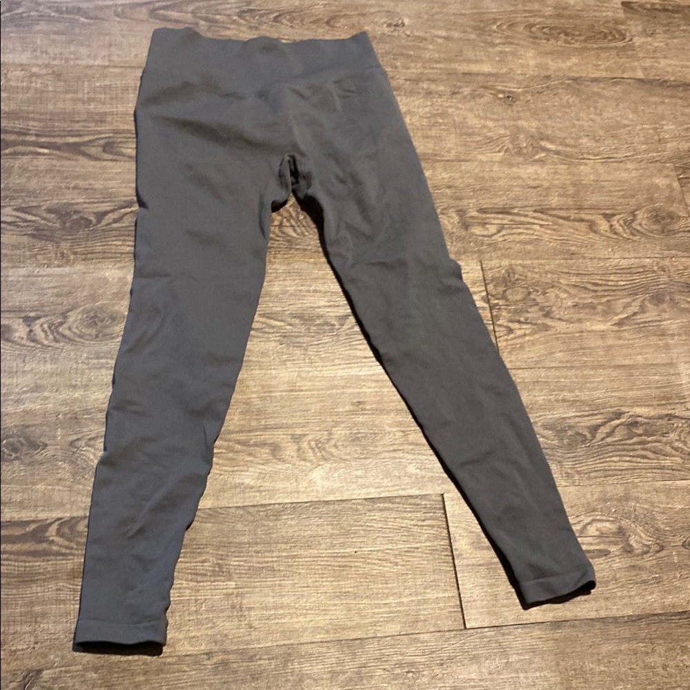 Woman’s Gym Gray Leggings